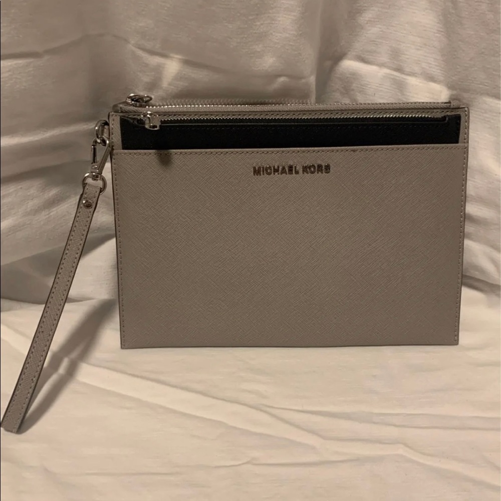 Michael Kors Wrislet